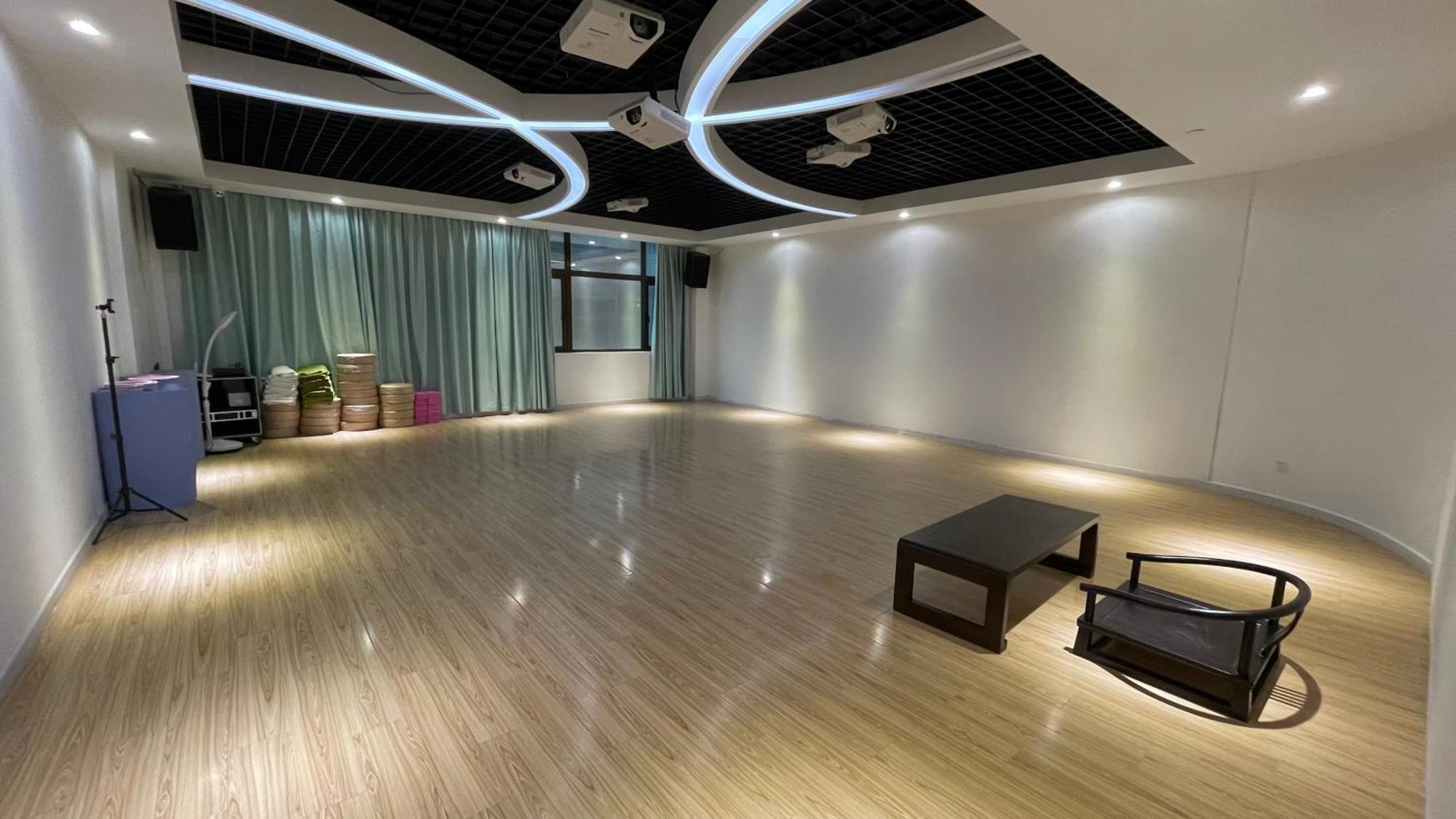 โรงแรมลีโซว เซี่ยงไฮ้ ภายนอก รูปภาพ